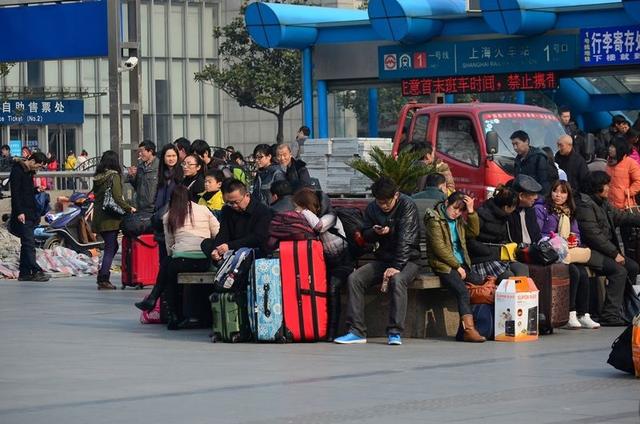 返程票英文("退票"用英语应该怎么表达？知行翻译：不是"return ticket")