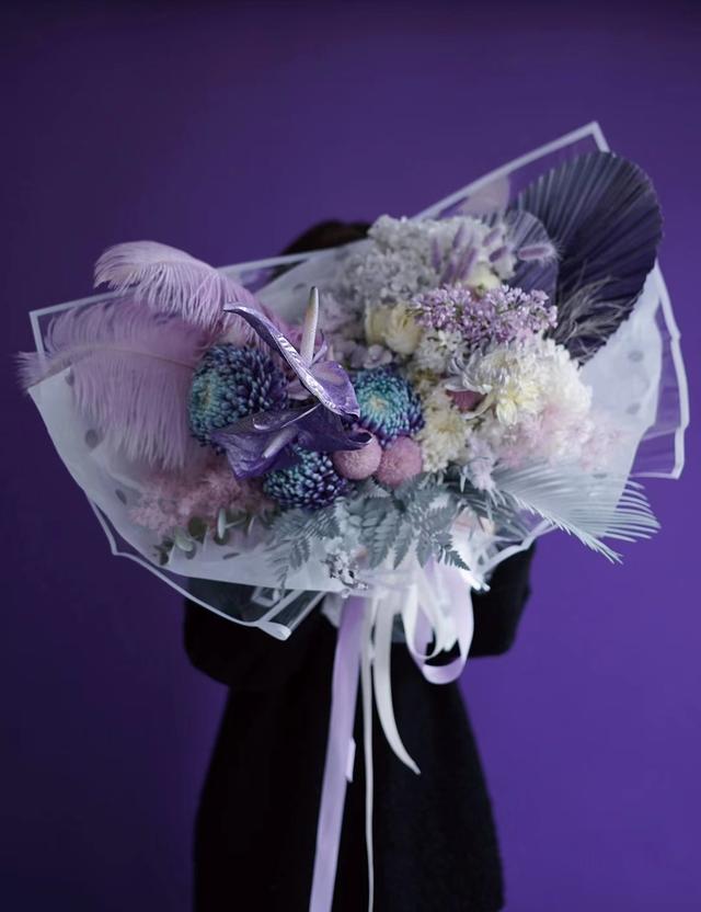 花艺师是做什么的(作为一个从业10年的花艺师，想分享点干货给到大家)