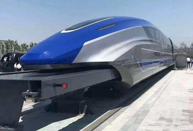 超级高铁什么时候开通(时速400公里！印度投入100亿美元造超级高铁，预计2022实现通车？)
