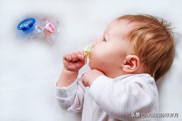 最好的安抚奶嘴(安抚奶嘴，安抚了宝宝的心，解放了妈妈的手，但仍有隐患存在)