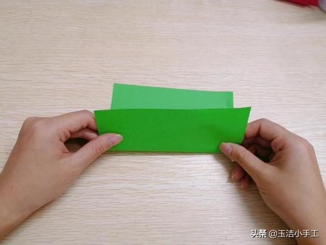 花篮折纸(春暖花开，简单的小花篮折纸来报道)