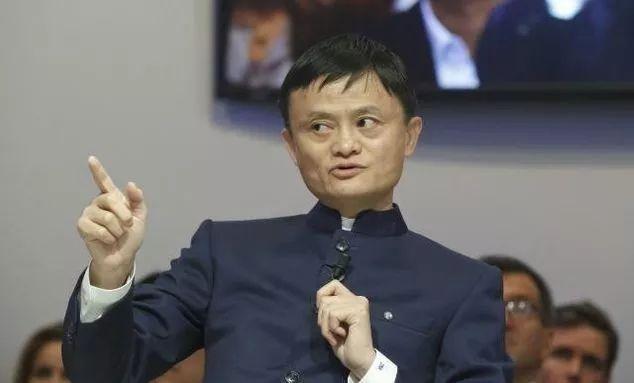借呗提前还款利息还算嘛(“ 借呗”提前还款比花呗逾期更闹心？没额度的原因竟是它)