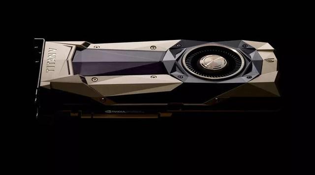 四路泰坦和2080ti(玩游戏的朋友送了台四路泰坦给网友？4张显卡价值近10万)