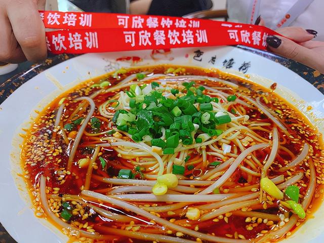 想开一家早餐店应该学什么(早餐技术培训哪家好？)