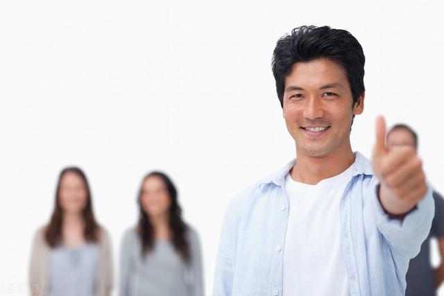 微信表情微笑代表什么心理(观察笑容洞悉其内心活动及性格(二))