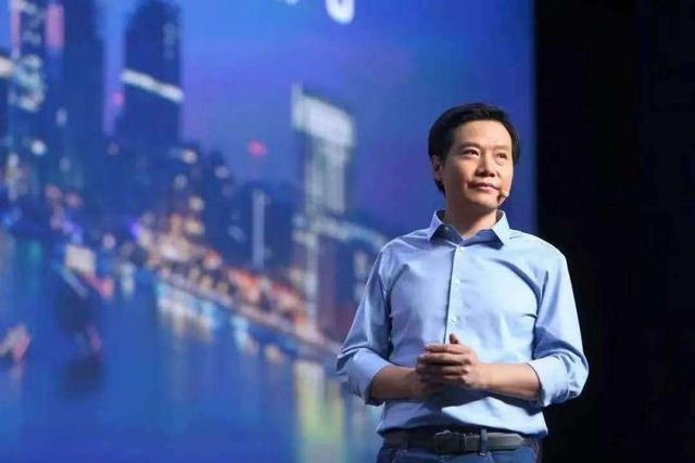 小米手机过年前会降价吗(雷军难受！小米12系列悄悄降价：力度有点大！发布不足两个月)