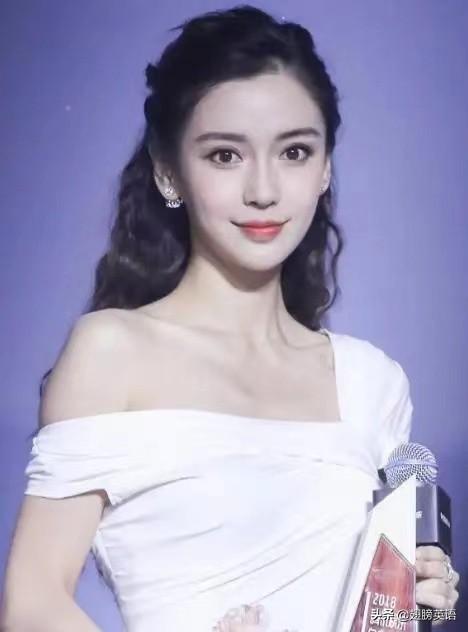 嗅觉英文(与鼻子有关的经典地道的十个英语表达)