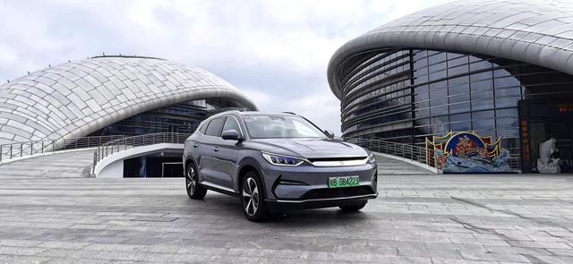 比亚迪宋ev plus(试驾比亚迪宋PLUS EV：好开不贵，限购城市通勤最优选)
