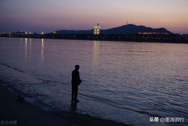 钓鱼图片真实夜钓(惊悚、真实的夜钓经历，提醒大家胆再肥，夜钓也最好结伴同行)
