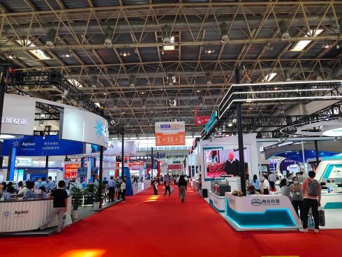 网络广告推广赚钱吗(浅谈：展会公司花钱做了网站和网络推广，为什么效果不好？)