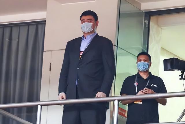 篮球全明星赛什么时候开打(名记曝CBA全明星又推迟！辽粤加强版对决时间确定，24大巨星乱斗)
