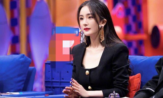 怎么成为网红怎么操作(普通人怎么出道进入娱乐圈当上大明星告诉你成为明星的九种方法)