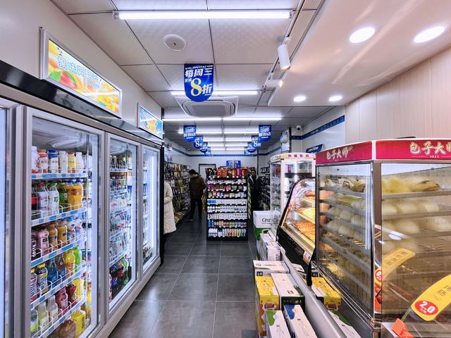 开连锁便利店赚钱吗(开便利店赚钱吗？如何选址实现月入过万，有什么秘诀？)