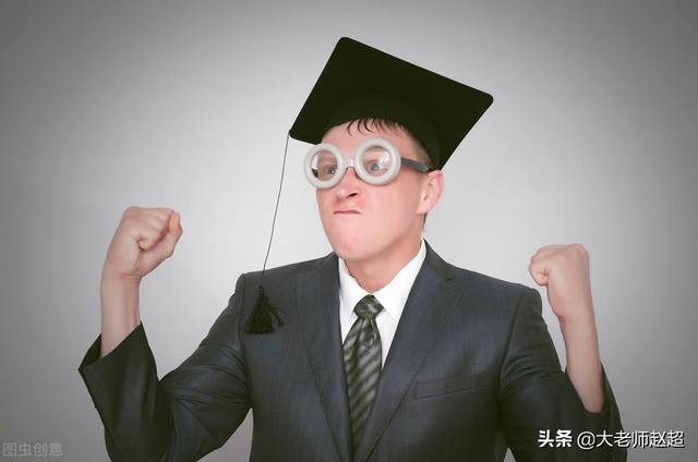 三句有创意的自我介绍怎么说(如果只能用一句话介绍自己，你会怎么说？)