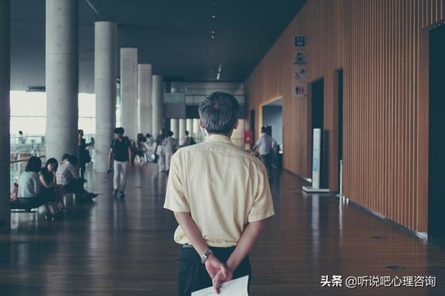 婚姻咨询婚姻心理咨询(婚姻心理咨询：中年夫妻，如何度过婚姻危机？)