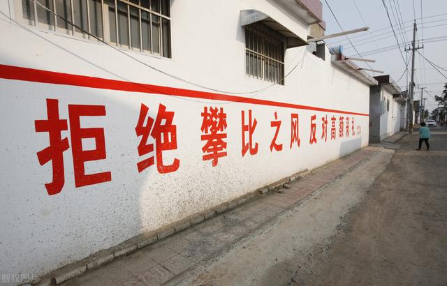 20岁的男生适合做什么工作(职业规划｜20岁月薪6000，算低吗？如何找到薪资的参照标准？)