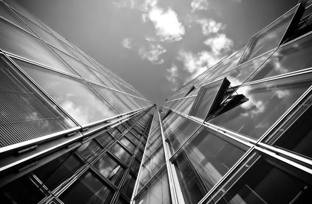 有赞是什么平台靠谱吗(4个月蒸发500亿市值，有赞为什么做不好SaaS电商)