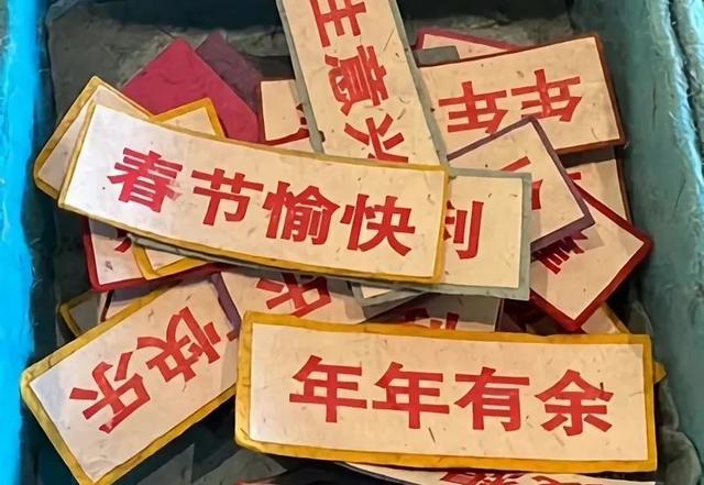 抖音热门话题文案(点赞率高的抖音文案｜温柔一点吧，世界已经够浮躁了)