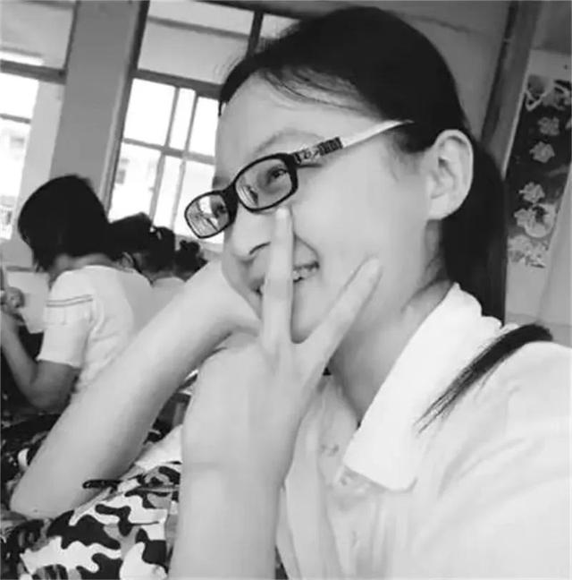 徐玉玉案(2016年，准大学生徐玉玉学费被骗后心脏骤停，公安发布A级通缉令)