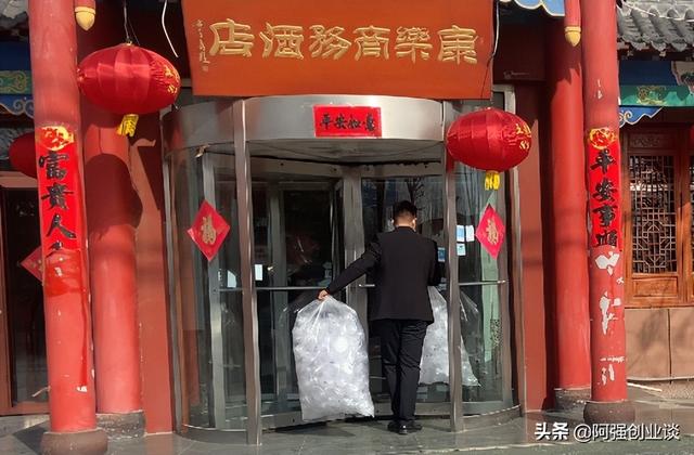 3000元创业小项目(不起眼的行业才挣钱，投资3~5万就能做，没有经验也可以做)