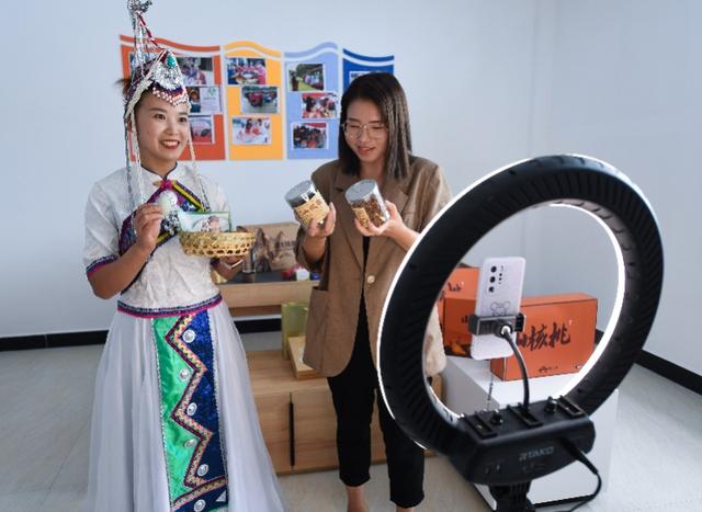 国家鼓励个人创业项目(八部委发文鼓励高校毕业生创业，允许保留学籍休学创新创业)