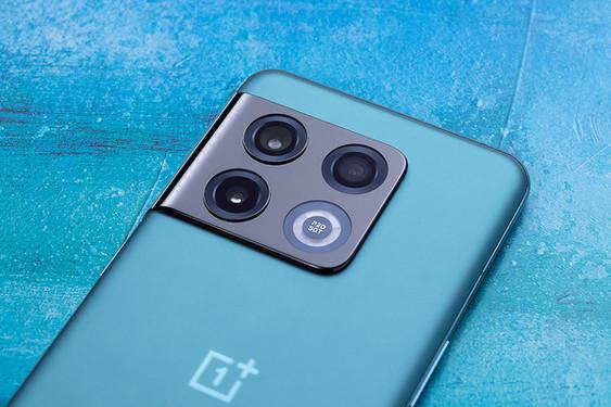 拍视频最清晰的手机有哪些(喜欢拍照该如何选机？这四款手机影像表现“稳”得很)