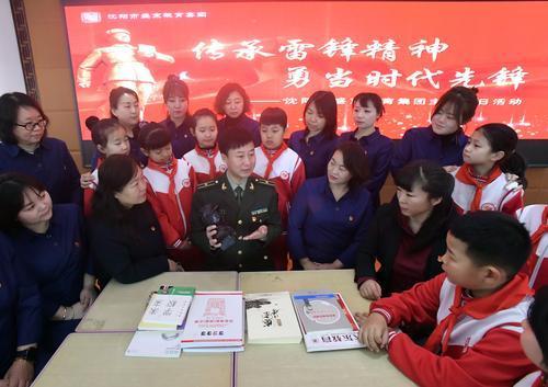 东北新闻网首页雷锋精神我传承(传承雷锋精神 勇当时代先锋)