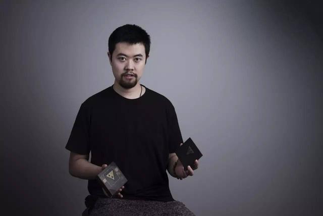 百度再收90后创业团队，这次能从智能硬件的坑里爬出来吗？(筷搜是百度公司哪一年推出的产品)