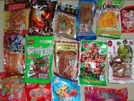 零食店货源批发(北京五大批发市场清退“五毛零食” 两家小食品生产企业停业整顿)
