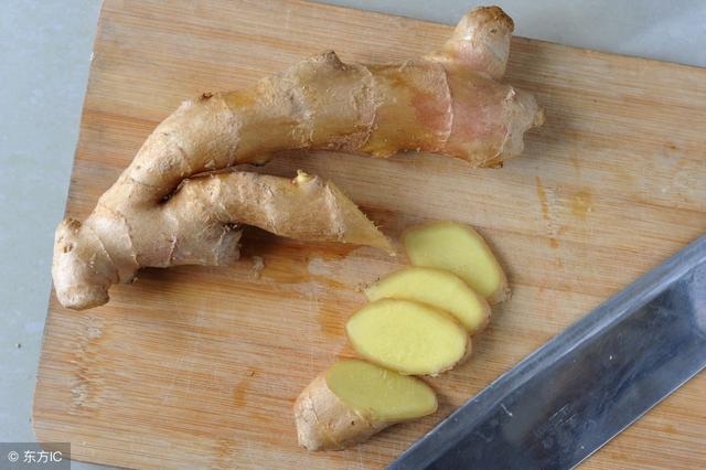 hotter什么意思(“姜还是老的辣！”英语怎么说？6个句子可以做到！)