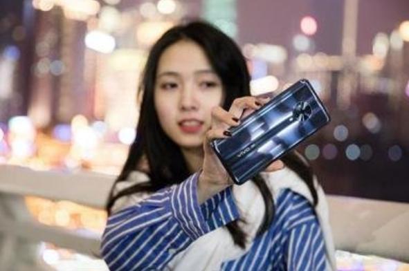 买什么手机好用又便宜(2021年最超值的4款手机，价格便宜又好用，几乎都是零差评)