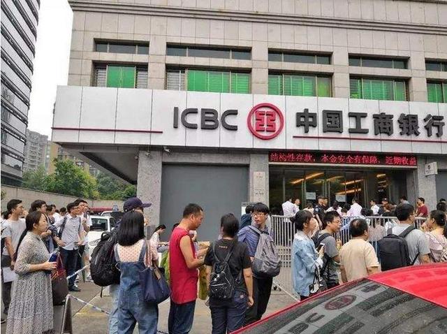 买卖货源网(杭州首现万人摇号是什么原因 为什么首现万人摇号（全球货源网）)