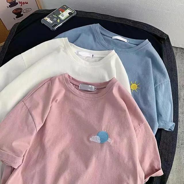 服装批发5元到15元男短袖(库存尾货批发T恤短袖男女汗衫半袖儿童打底衫3元一件地摊夜市摆摊)