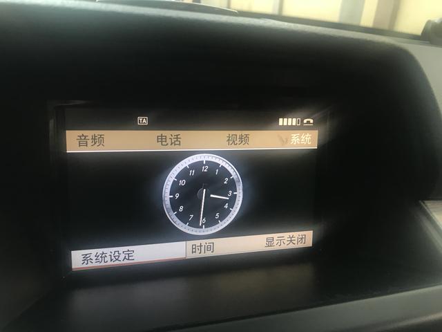奔驰手机投屏教程(不断攻克，奔驰GLK NTG4.0主机实现无线carpaly手机互联投屏)