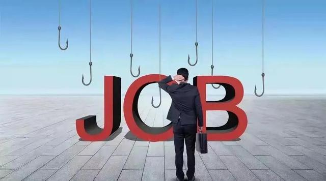 广告公司运营总监在公司排老几(职场猎人：与跳单斗智，亲历中年高管狼狈，万元起家年入上亿)