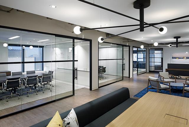 注册装修装饰公司需要什么条件(注册南宁建筑装修公司需要什么条件？必须办理装修资质吗？)