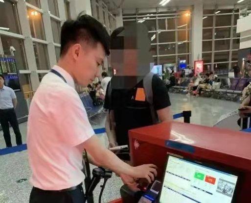 怎么办理值机(这样办理值机你试过吗？方便、快捷，再排队你就out了)