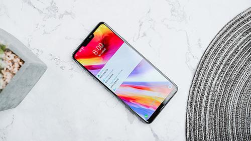 LG手机(最舒服的千元洋垃圾？LG G7上手体验)
