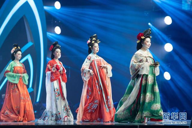 中国华服日图片(第四届“中国华服日”在澳门举办)