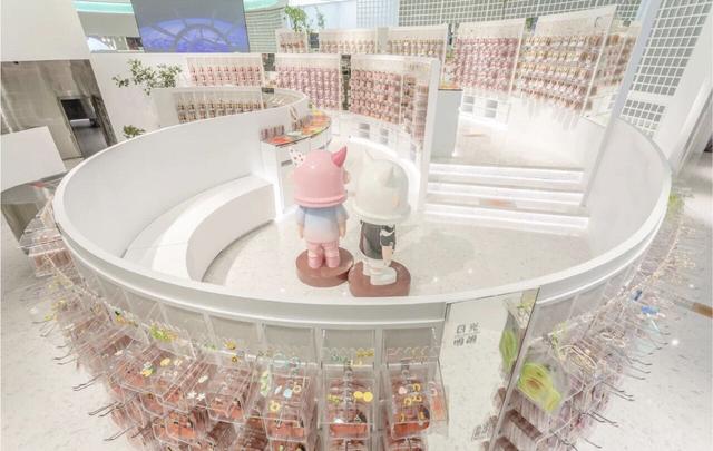 饰品店装修图效果(又一家饰品店未开店即得投资，可这个赛道已挤满“网红”)