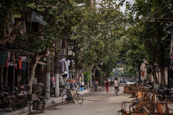 老店重装开业的宣传语搬新地址(黄浦区复兴路肇周路老城厢旧改在即，再看一眼这里满满的烟火气……)