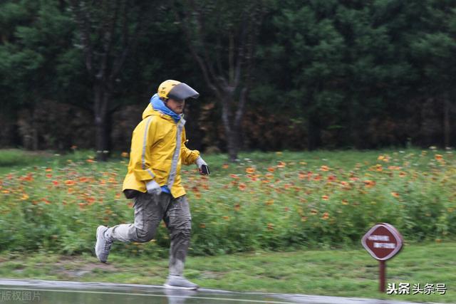 送外卖兼职怎么样(送外卖到底有没有前途？)