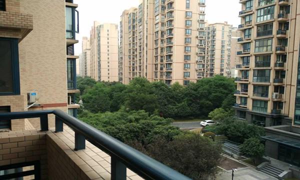 小产权房屋买卖合同范本(小产权房买卖合同 | 三手小产权房买卖合同范本)