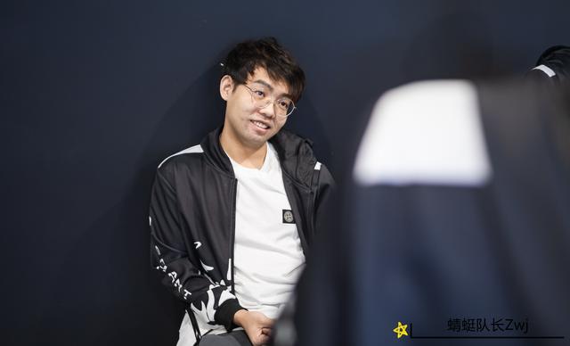 震中杯2021(Dota2：小象战队一蹶不振？Maybe没了心气？他们只是在等待时机)