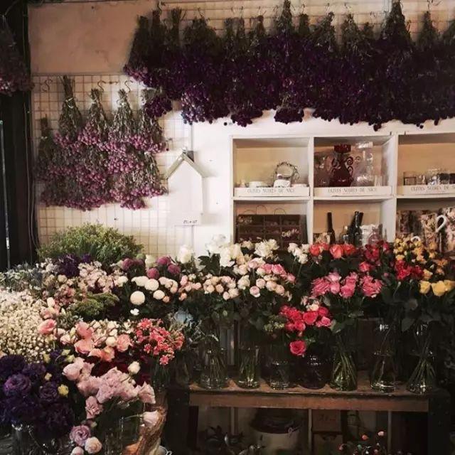 如何开花店的计划方案(小白如何开好一家花店？)