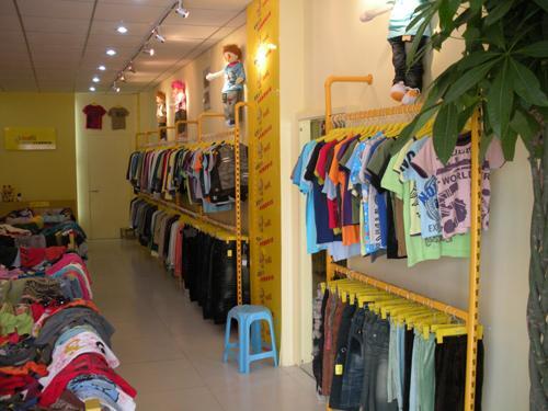 网上童装品牌折扣店(干货，开品牌童装折扣店选址四步法)