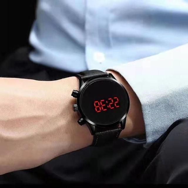 高清微型摄像手表(带摄像头的智能手表有哪些（什么手表有摄像头）)