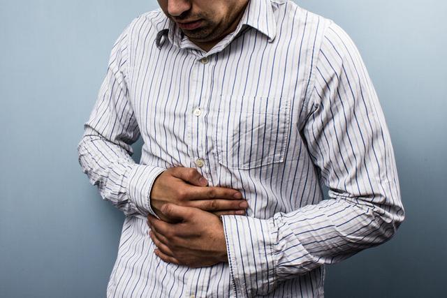 男人32的腰围是多少厘米(男性身高170CM，体重多少才正常？你达标了吗？简单算算)