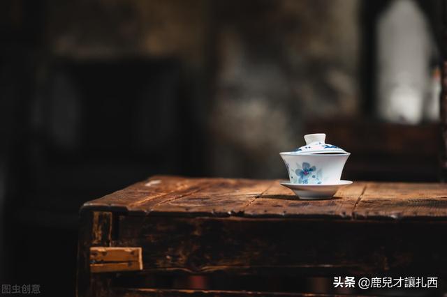 行吟诗人(鹿儿｜行吟的诗人)