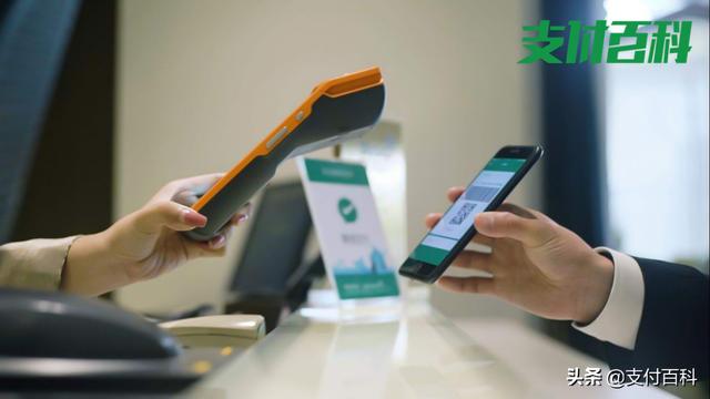 如何联系微信人工客服申请收付款音箱(微信支付：降费让利，始于行动)